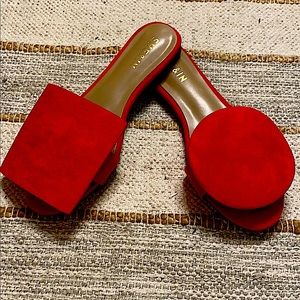RED SLIPPERS